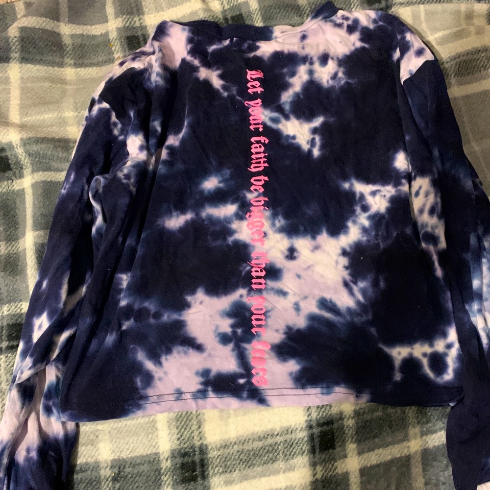 Long sleeve shirt